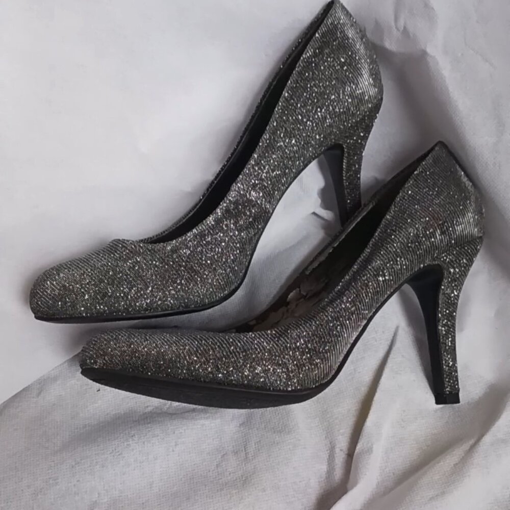 Sparkling Heels 9.5